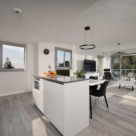 Apartment Modern 3-bedroom In Vitta Nature *